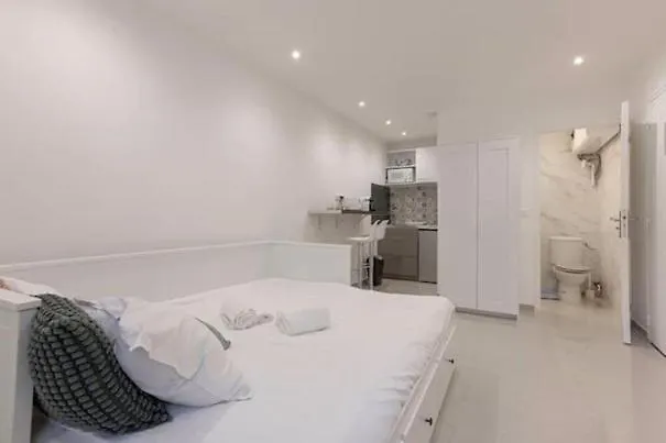 Studio Centre De 칸느